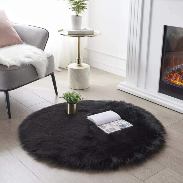 Malbora Faux Sheepskin Rug 6' Round