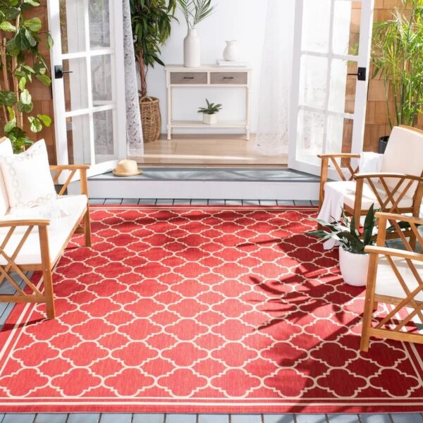 Herefordshire Geometric Red Indoor / Outdoor Area Rug 4'x5'7"