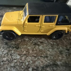 New Bright Maisto Pull Back 2013 Jeep Wrangler Unlimited