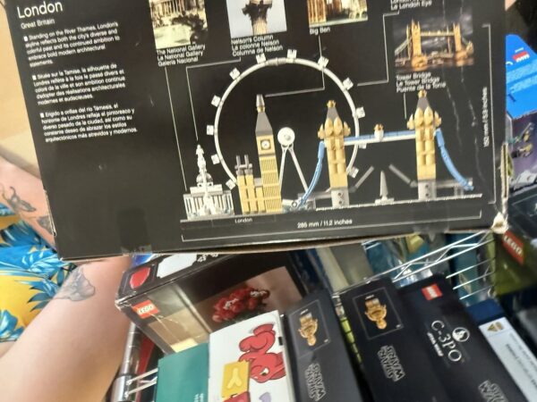 Lego Architecture London 21034 - Image 4