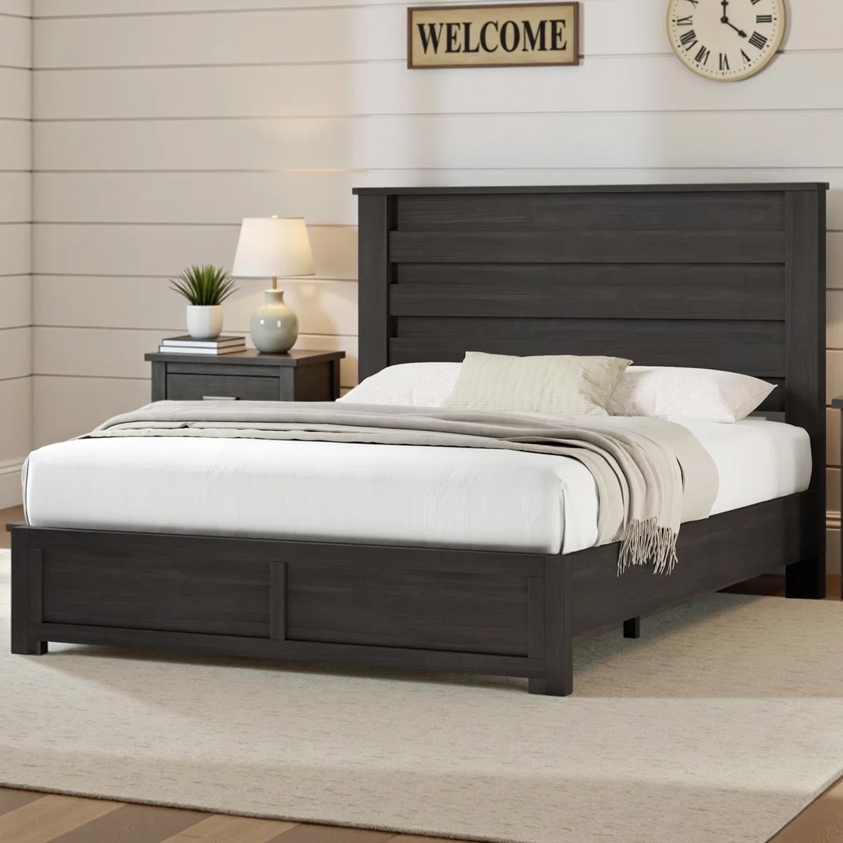Louby 49" Farmhouse Queen Platform Bed, Black