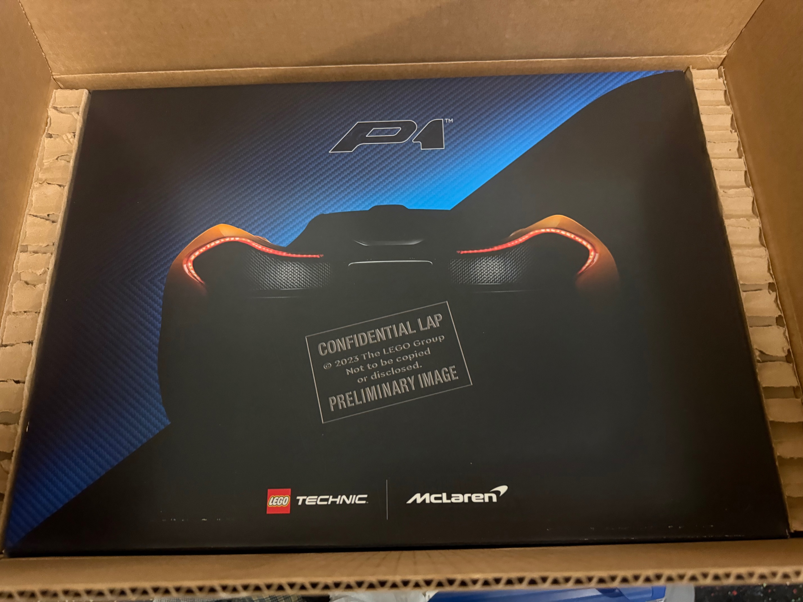 Lego Technic McLaren P1 42172 Confidential Lap Box