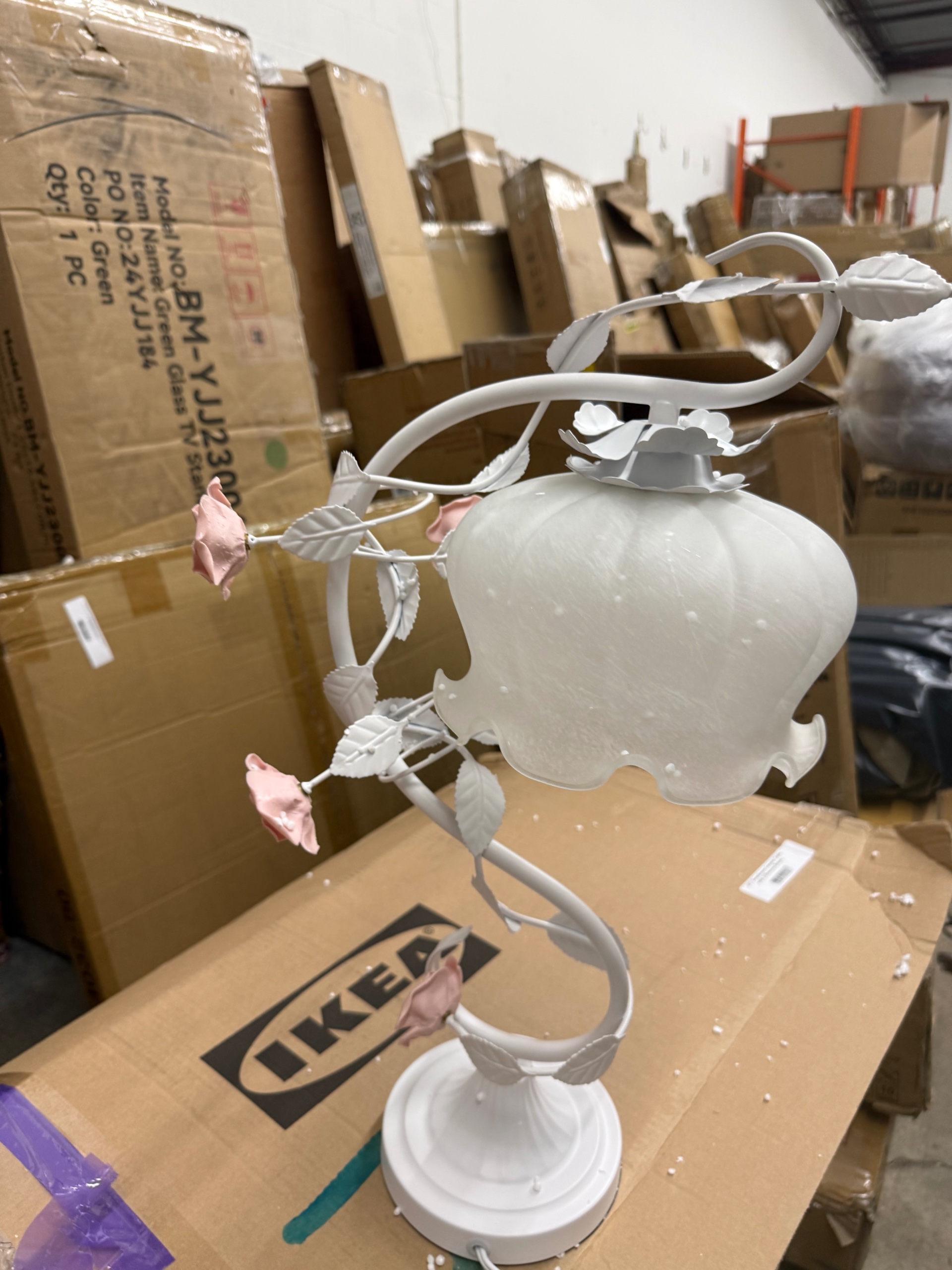 Flower Glass Table Lamp Pink