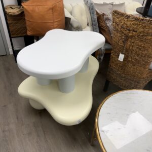 39.4′′ Modern Cloud Coffee Table