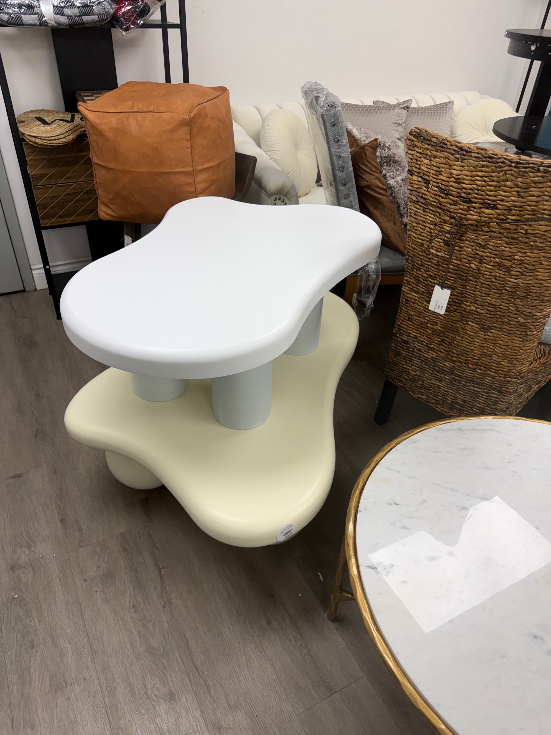 39.4′′ Modern Cloud Coffee Table